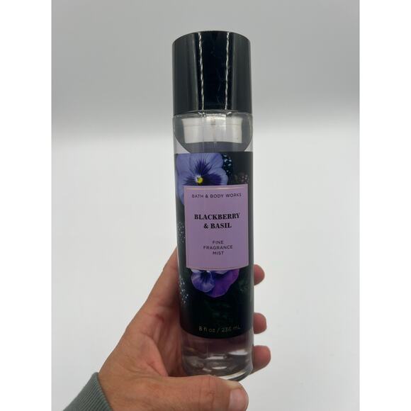 Assorted Bath & Bodyworks Mist Fine Fragrances Body Mist‎ Glow Scent 5 In All - Picture 2 of 6